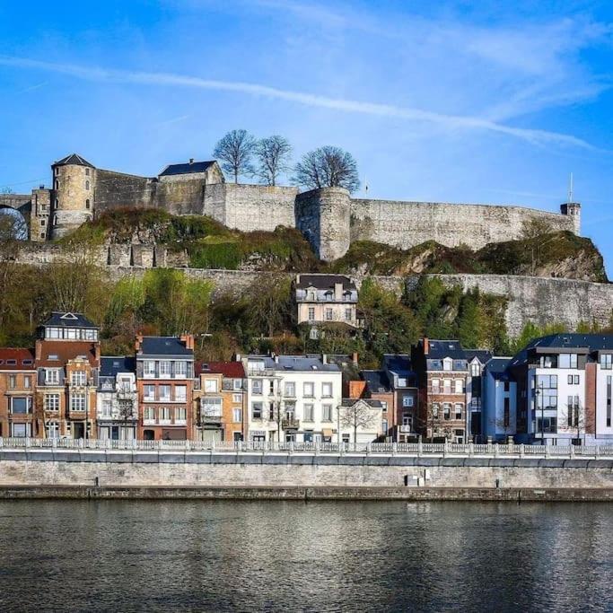 Gîte de charme bord de Meuse Namur Extérieur photo
